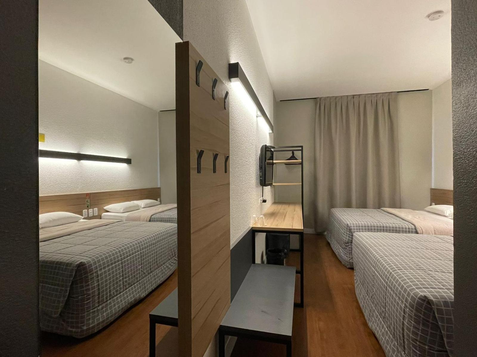 Hotel 10 ג'וינוויל מראה חיצוני תמונה